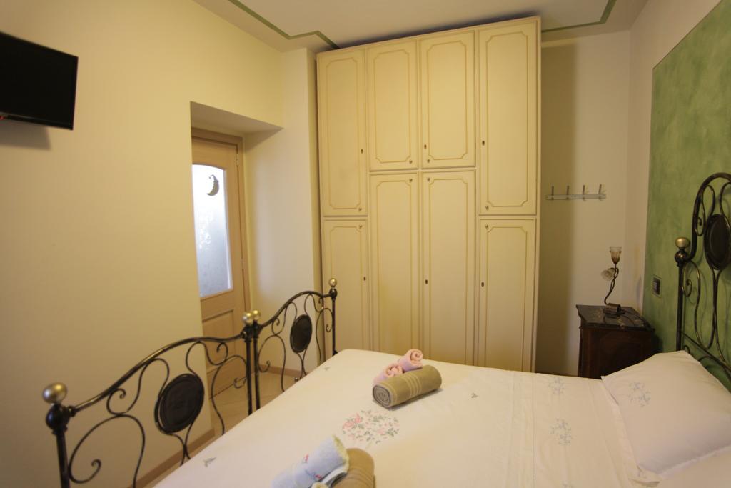 Bed And Breakfast Luna Сан-Джованни-Бьянко Номер фото